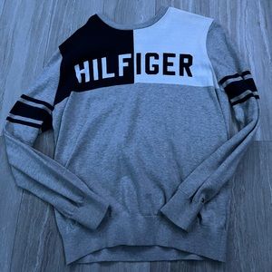 Tommy Hilfiger sweater